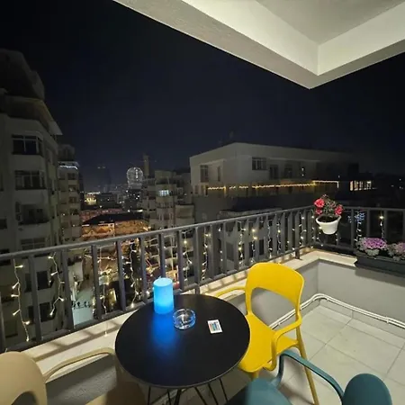 New Bazaar Essil Flat With Parking Apartmán *